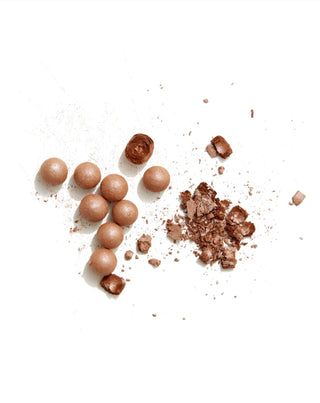 Ιριδίζουσα μπρονζέ πούδρα σε μπάλες για όλους τους τύπους δέρματος με ηλιοκαμένο αποτέλεσμα Gosh - 2