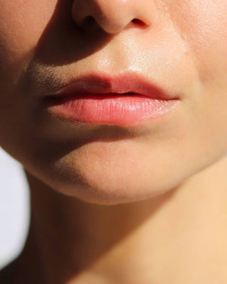 Βάλσαμο χειλιών φράουλα για να ενισχύσει το χρώμα των χειλιών και να προσθέσει λάμψη Auna - 4