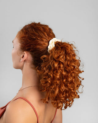 Σετ ελαστικών μαλλιών από 100% φυσικό μετάξι - ροζ, κρεμ, κόκκινο Twisty 3 τεμ. - 2