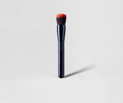 Πινέλο βάσης με δύο μήκη τρίχας για σταδιακή κάλυψη No. 8 Say Makeup