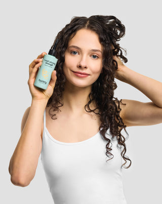 Ενζυμικό scrub για το τριχωτό της κεφαλής με AHA οξέα για καθαρισμό και τόνωση της μικροκυκλοφορίας Twisty - 6