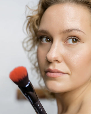 Πινέλο βάσης με δύο μήκη τρίχας για σταδιακή κάλυψη No. 8 Say Makeup - 2