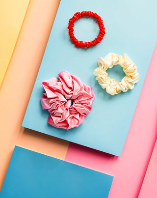 Σετ ελαστικών μαλλιών από 100% φυσικό μετάξι - ροζ, κρεμ, κόκκινο Twisty 3 τεμ. - 4