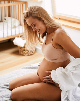 Συσφιγκτική λοσιόν σώματος για εγκύους και μαμάδες μετά τον τοκετό Lili&Mu - 4