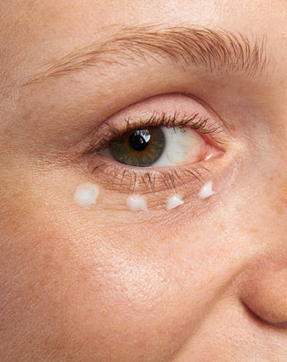 Ενυδατική κρέμα ματιών για ρυτίδες και μαύρους κύκλους με εκχύλισμα μαργαριταριού Nutridome - 2