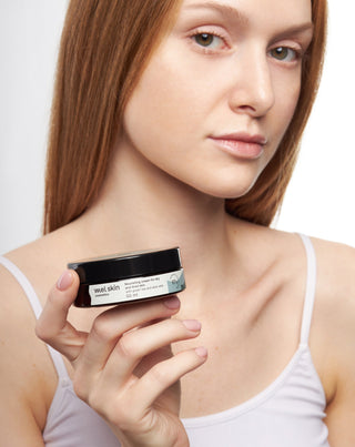 Mel Skin θρεπτική κρέμα για ξηρό και κουρασμένο δέρμα με πράσινο τσάι και αλόη βέρα