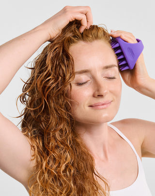 Σετ σιλικονούχο μασάζ + ενζυμικό peeling για καθαρισμό και τόνωση της μικροκυκλοφορίας του τριχωτού Twisty - 3