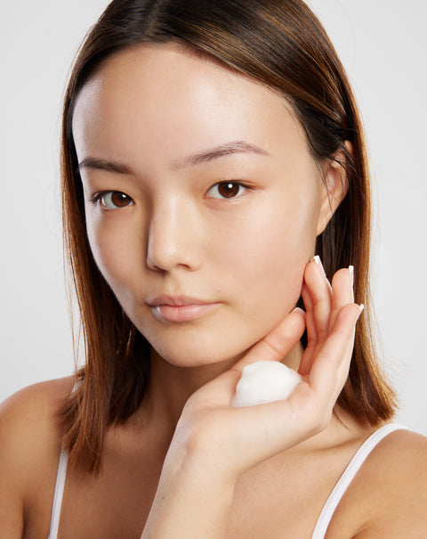 Καθαρισμός & Ντεμακιγιάζ